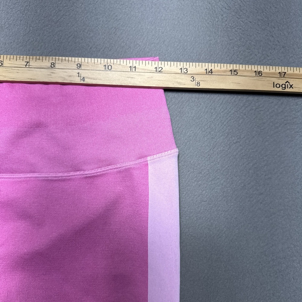 Peloton Seamless Legging Womens Sz Medium Pink Cropped Cycling Athletic Comfort - Picture 2 of 9